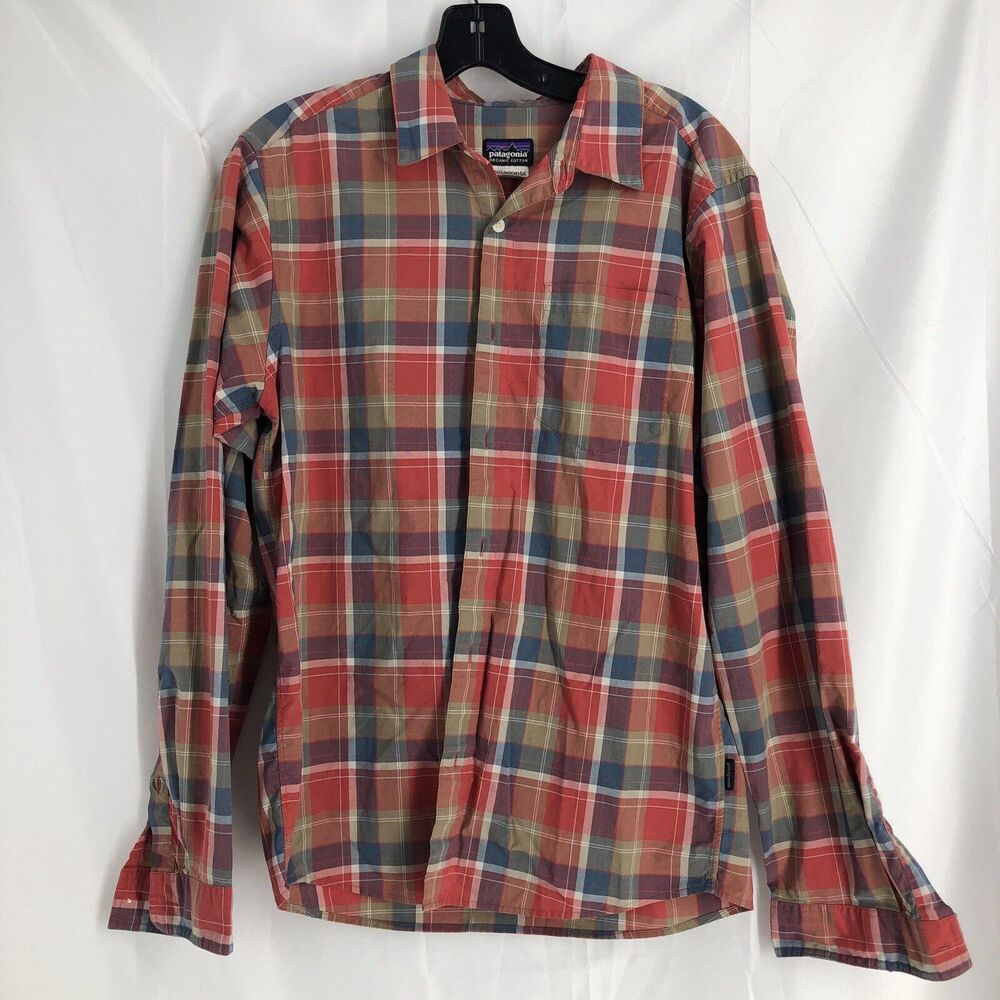 Patagonia OragnePlaid Button Down Shirt Size Small Cotton Outdoor